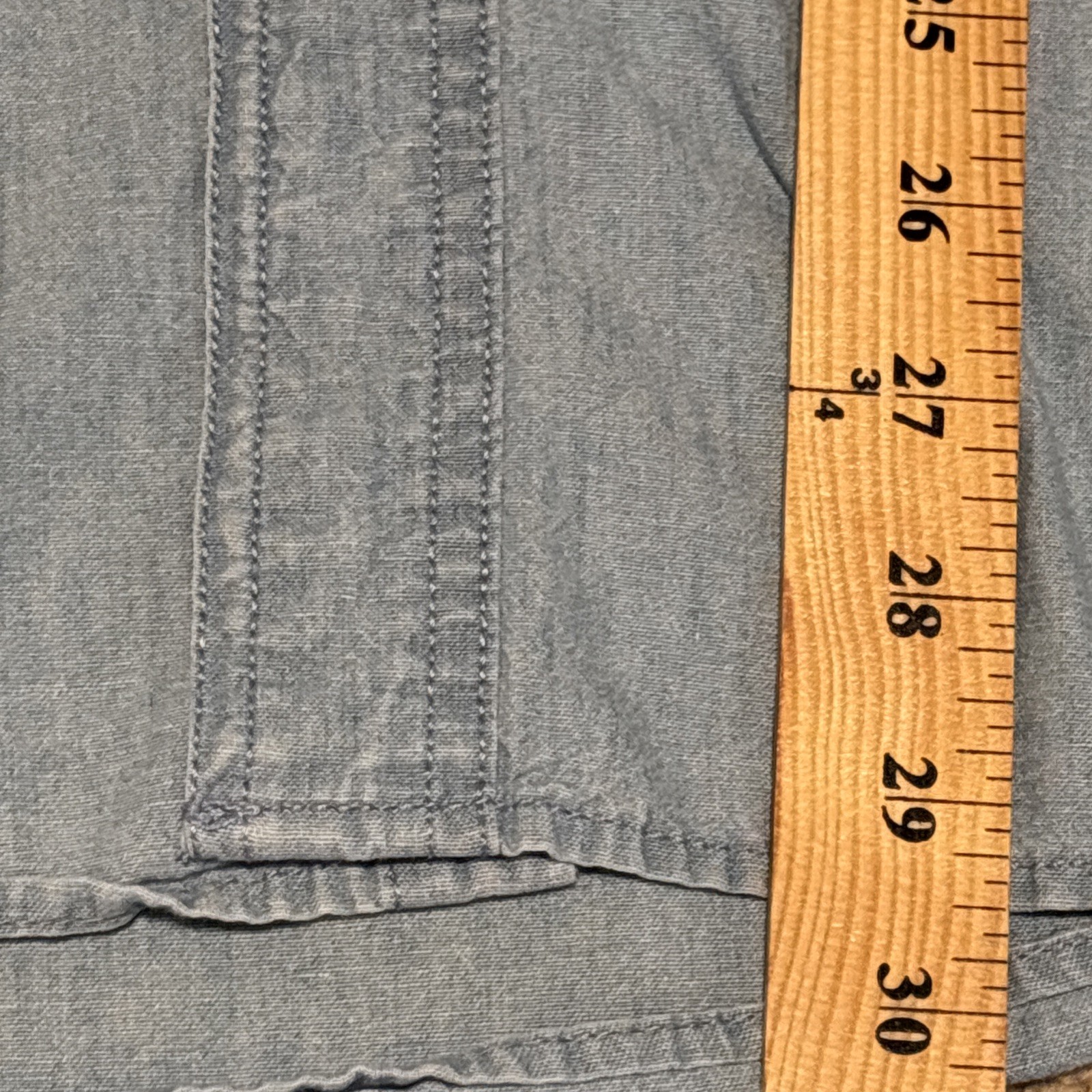 Vintage Warner Bros Looney Tunes Embroidered Blue Denim Button Up Shirt Men L