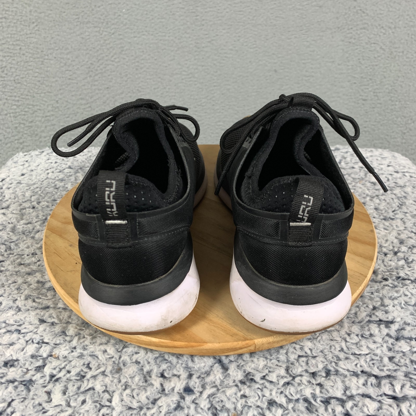 Kuru Atom Sneakers Women’s 8 Black/White/Gum Mesh Athletic Running Walking Shoes