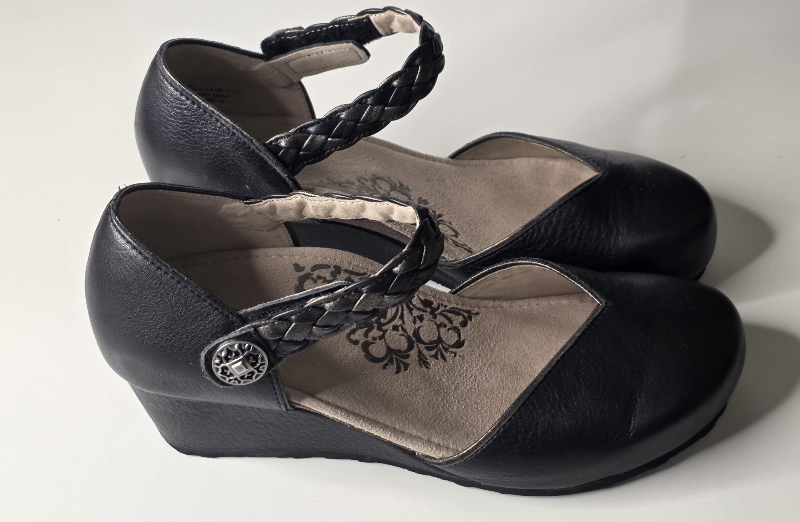 Aetrex Mia Women’s Leather Mary Jane Wedge Shoes Black Sz 7-7.5M EUR 40