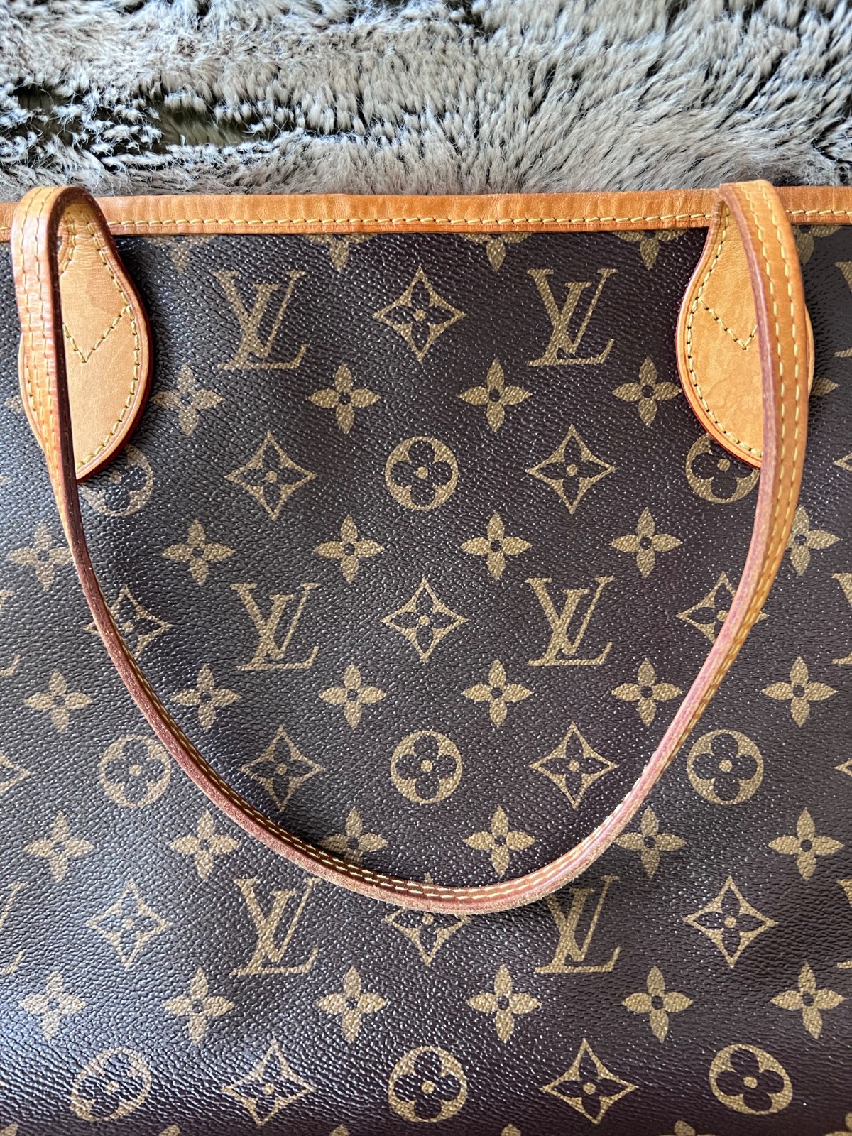 Louis Vuitton Neverfull Tote (M41177) MM Brown/Cerise Red Canvas Monogram
