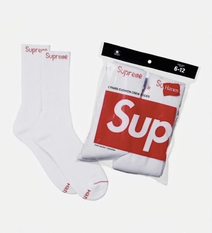 Supreme/Hanes Black Crew Socks Authentic 2Pack Size 6-12