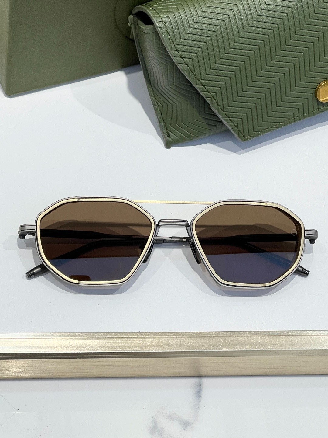 Akoni AKS-508 Geometric Sunglasses 51-19-140 Titanium Made in Japan