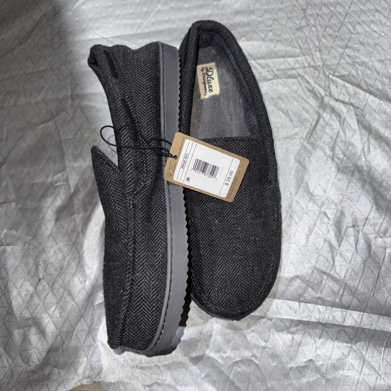 Dluxe by Dearfoams Charcoal Black Herringbone Moccasin Slipper Memory Foam NWT
