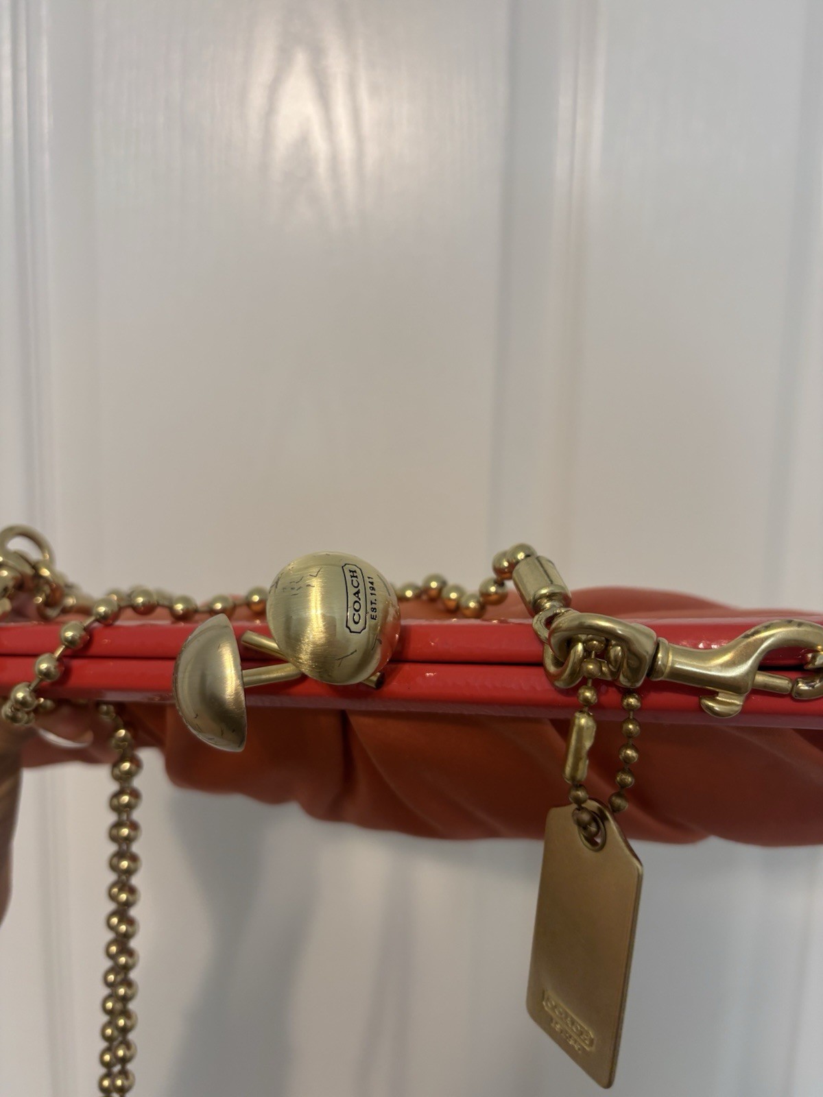 Coach 1941 Amanda Darcy Kiss lock Chain Clutch in Peach Pink🧡❤️🩷