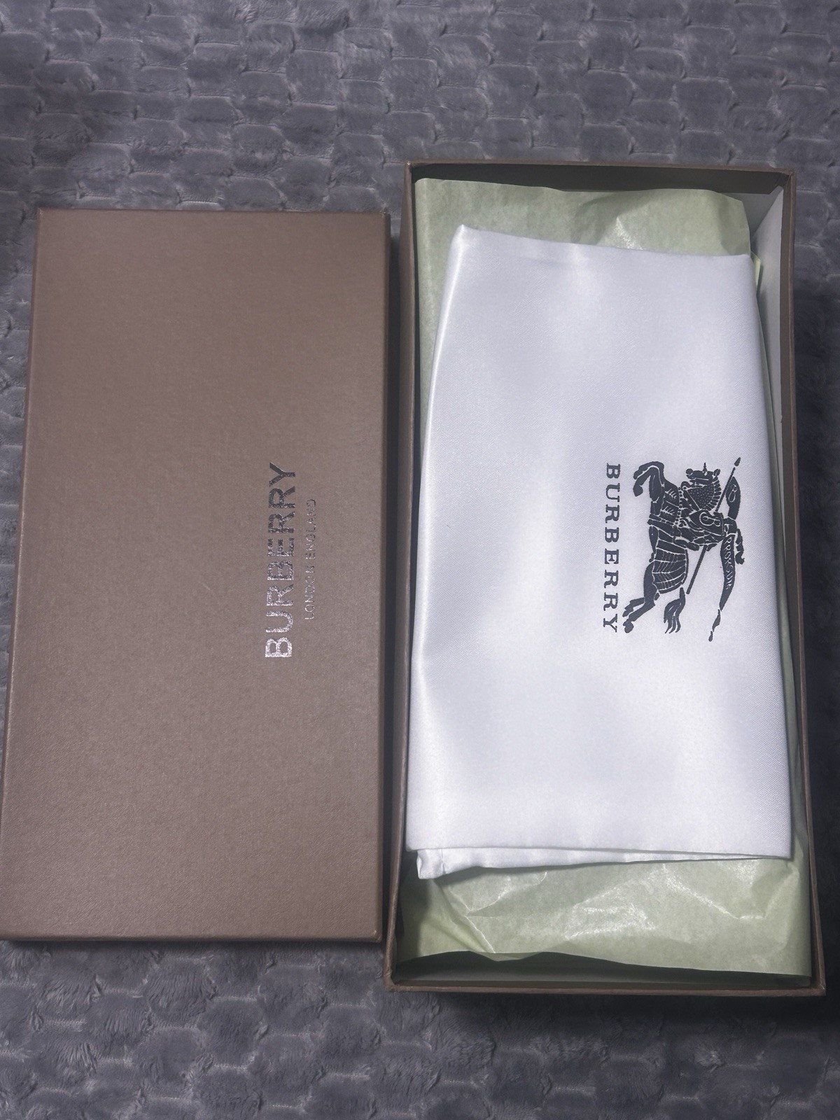 Burberry Slides Sizes 7-10