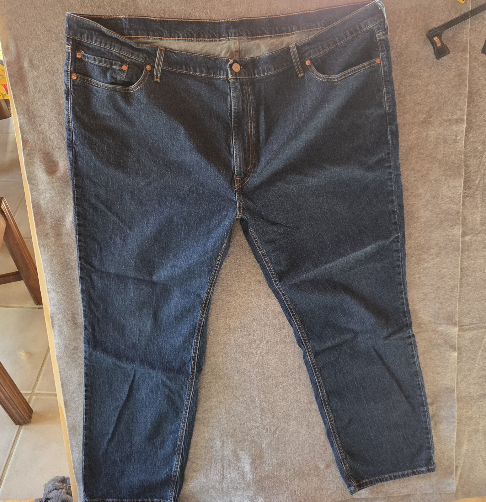 Levi’s 541 44 x 30 Men’s Blue Denim Jeans Dark Wash Straight Leg 5-Pocket