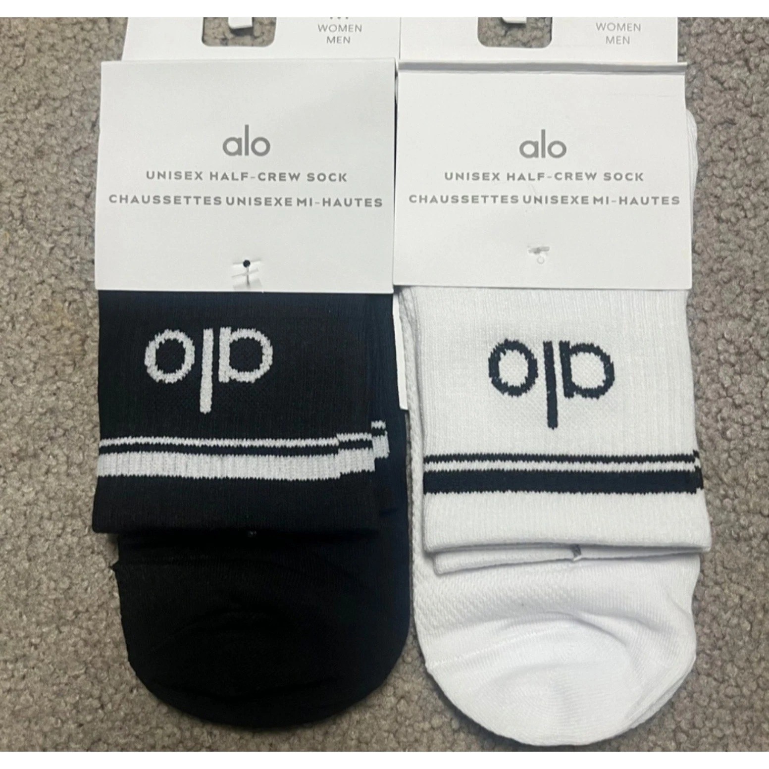 ALO Yoga Black and White Half-Crew Socks Unisex 2 Pair Size S