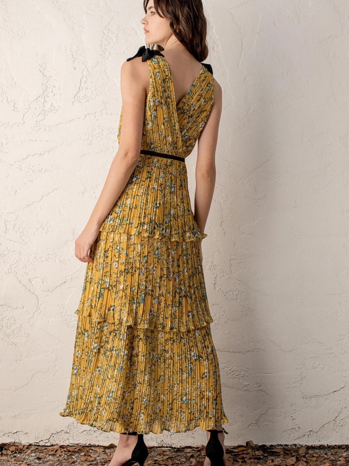 Lulus Such Sophistication Yellow Floral Tiered Maxi Dress with Black Trim