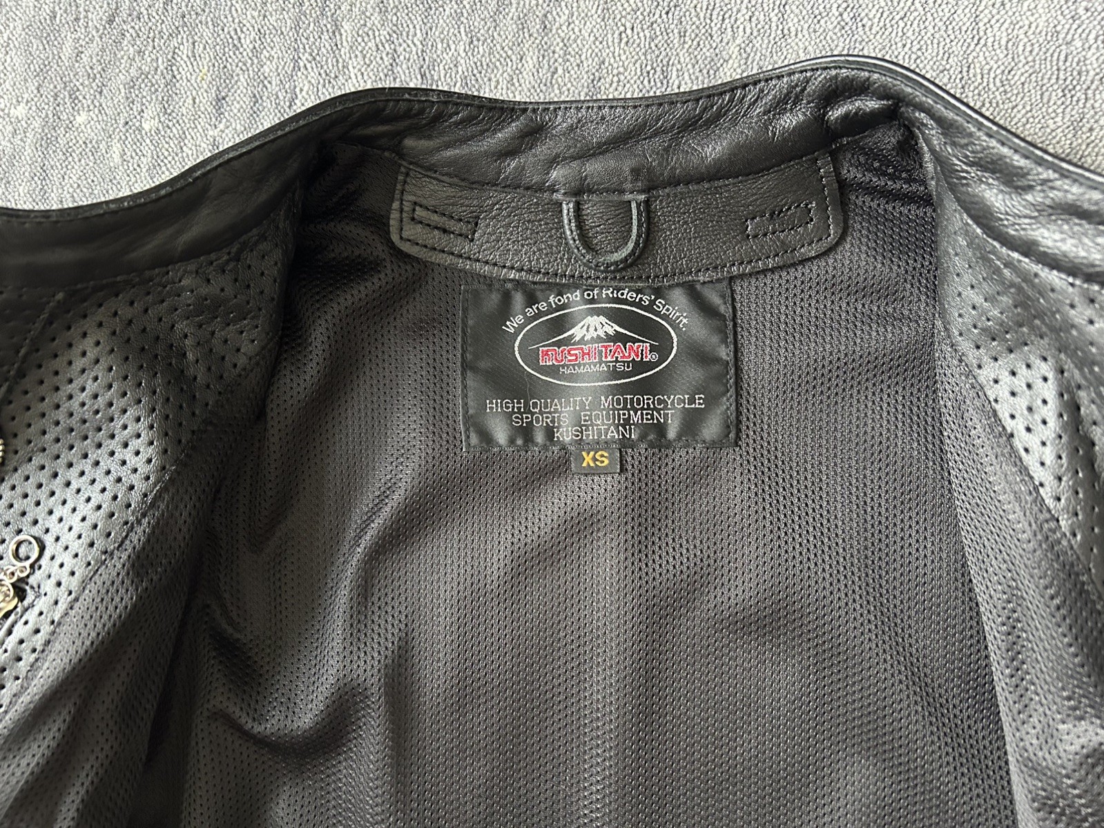 Kushitani Hamamatsu Perforated Leather Jacket – Men’s small – NWT