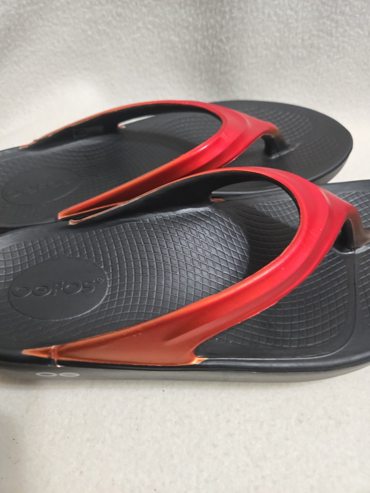 Oofos OOlala Luxe Solstice Sandals Size 8 Recovery Comfort Flip Flops Thongs