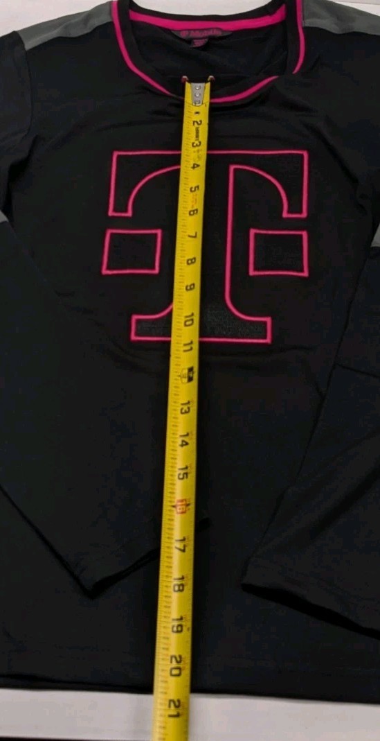 T-Mobile Embroidered Logo Long Sleeve Shirt Women’s Size S Workwear Style Top
