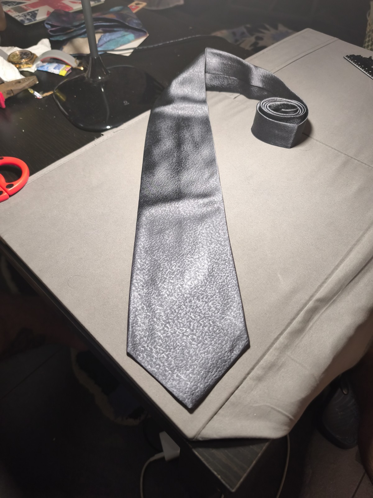 Women’s Karan NY – Solid Color Grey Silk Leather Effect Tie Made In USA