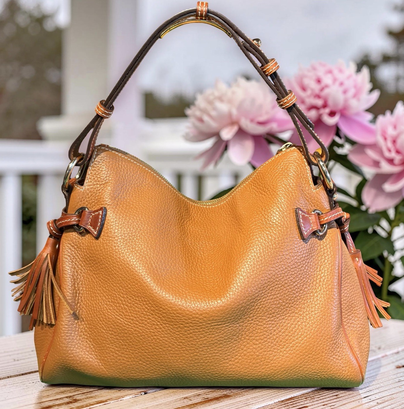 Dooney Bourke Caramel Brown Hobo Zip Shoulder Bag Pebbled Leather
