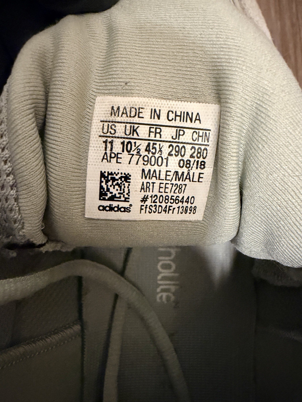 Adidas Yeezy 500 – Blush. Men’s Size 11