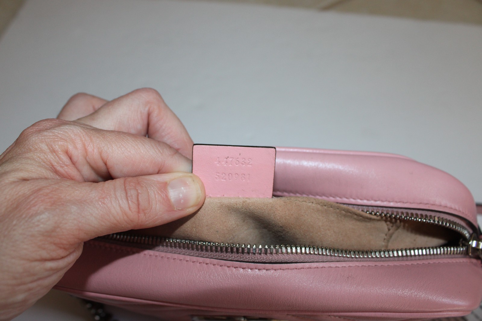 Gucci GG Marmont Shoulder Bag Matelasse Pink Leather Small Handbag