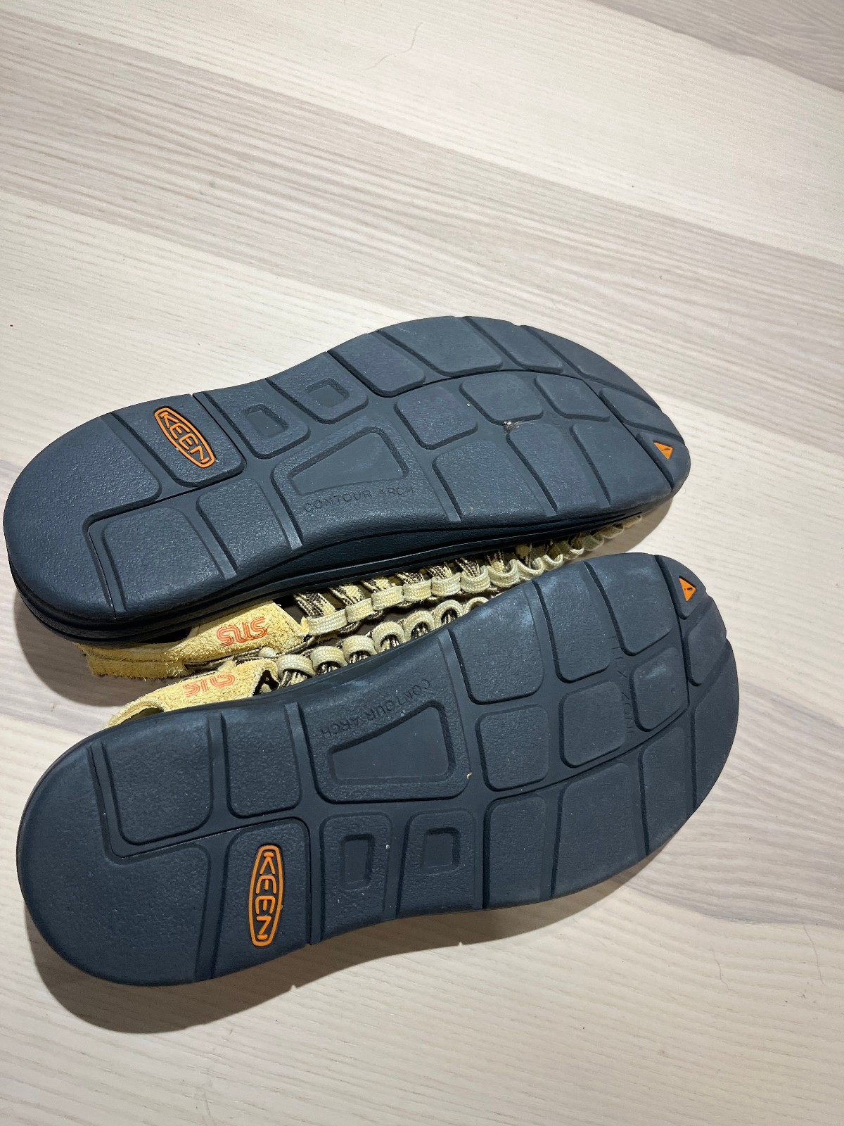 Keen Uneek sandal collab with SNS – Men’s size 7.5