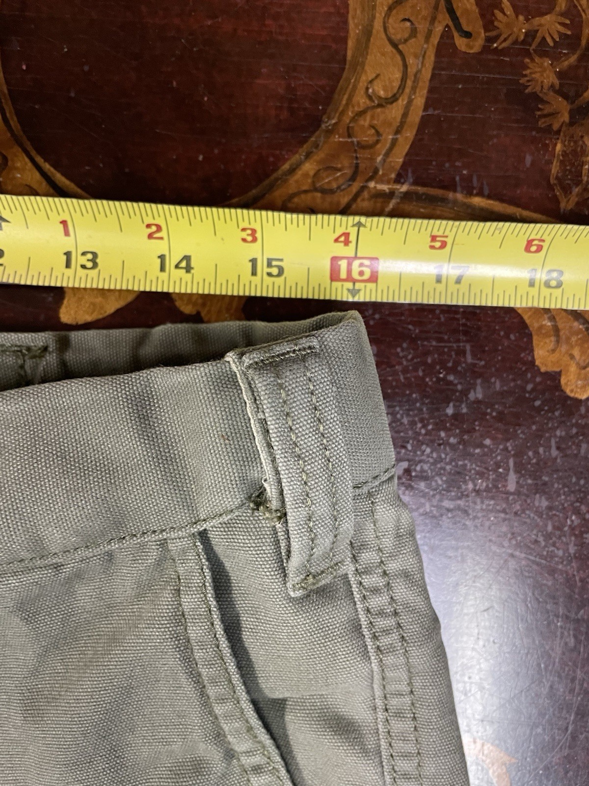 NWT Dockers Mens Green Iconic Ultimate Cargo Pant Comfort Waistband W 33 L 32