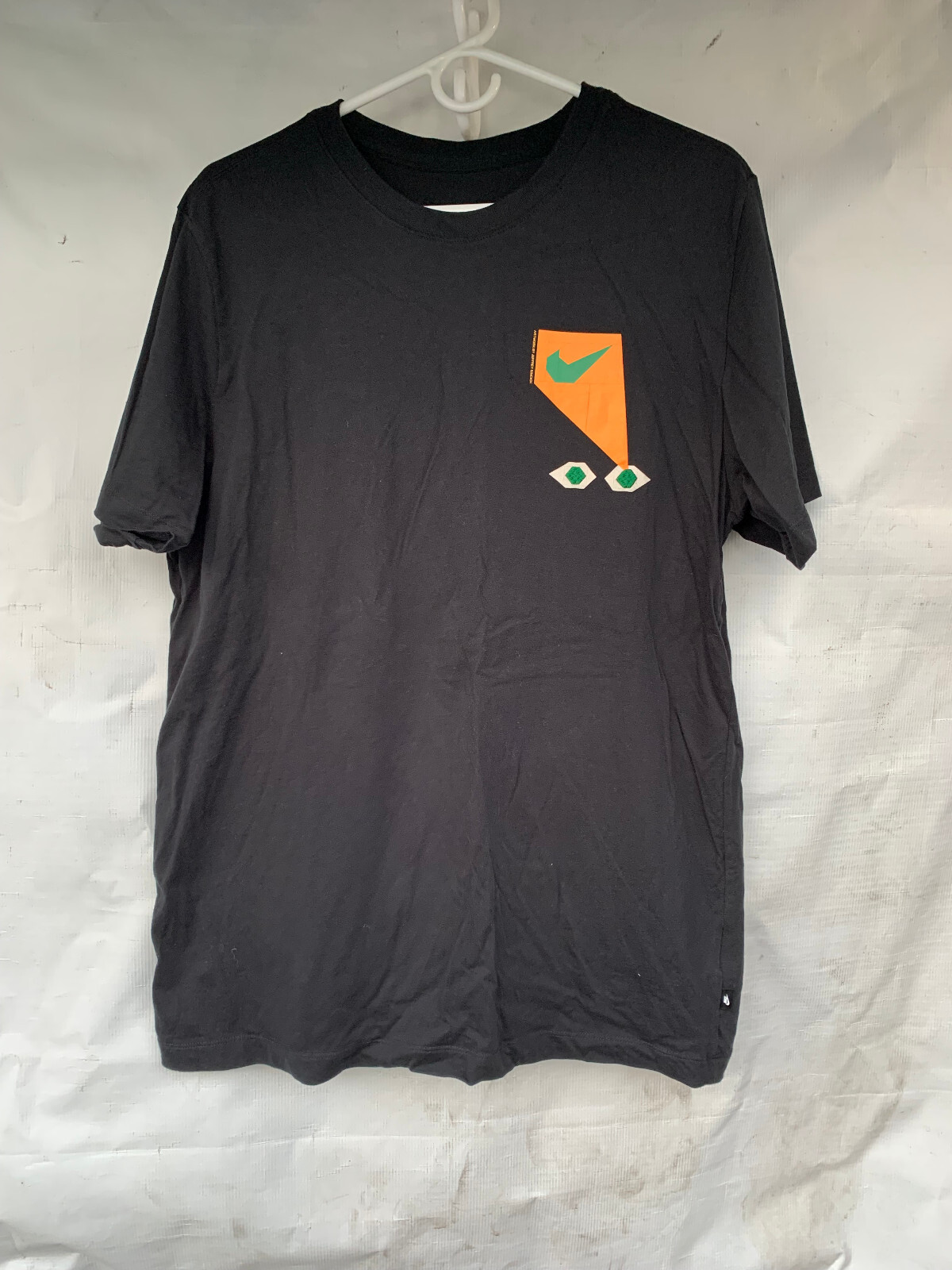 Nike Men’s size L sportswear graphic print t-shirt black tee pullover 100%cotton