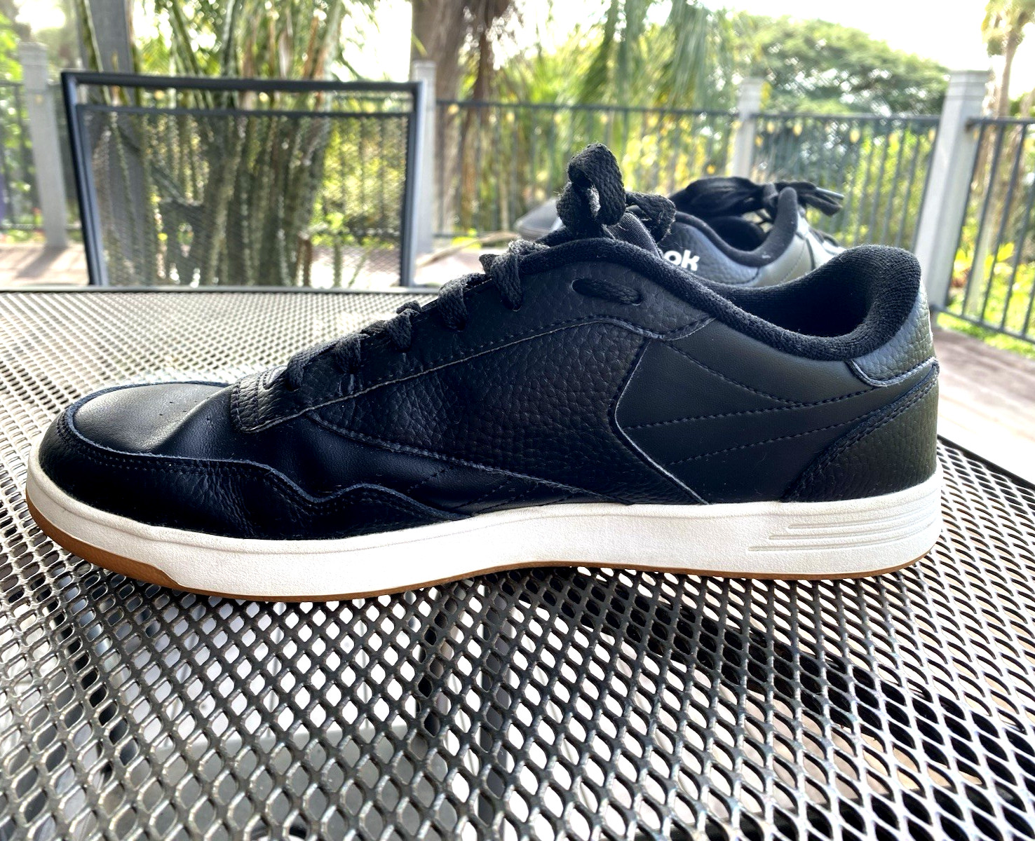 Reebok Men’s Classic Club C 85 Black Leather Gum Sneakers Size 12 Mem Tech Shoes