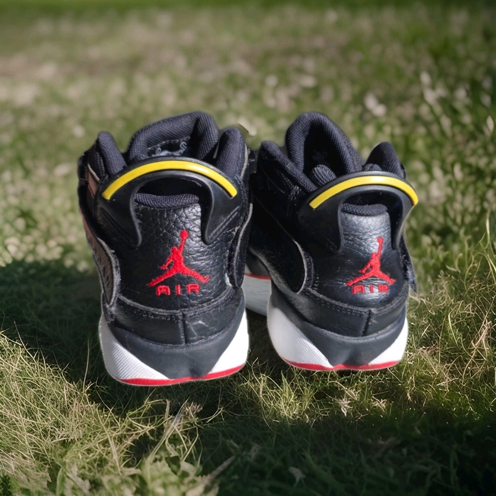 Air Jordan 6 Rings Playoffs -Size 4.5