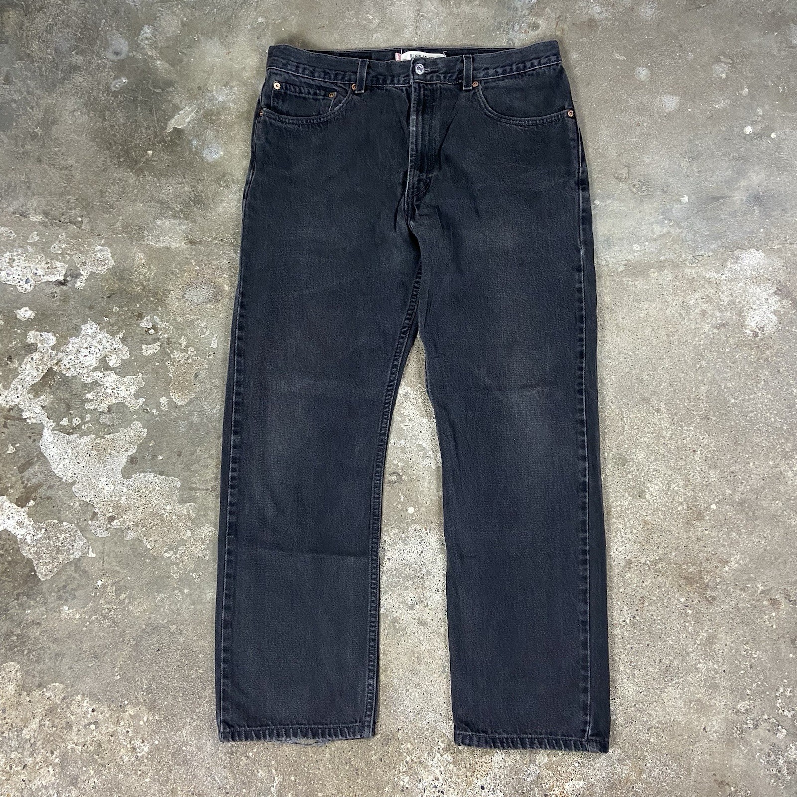 Vintage Levi’s 505 Jeans Size 36×32 Black Denim Classic Straight Leg Fit