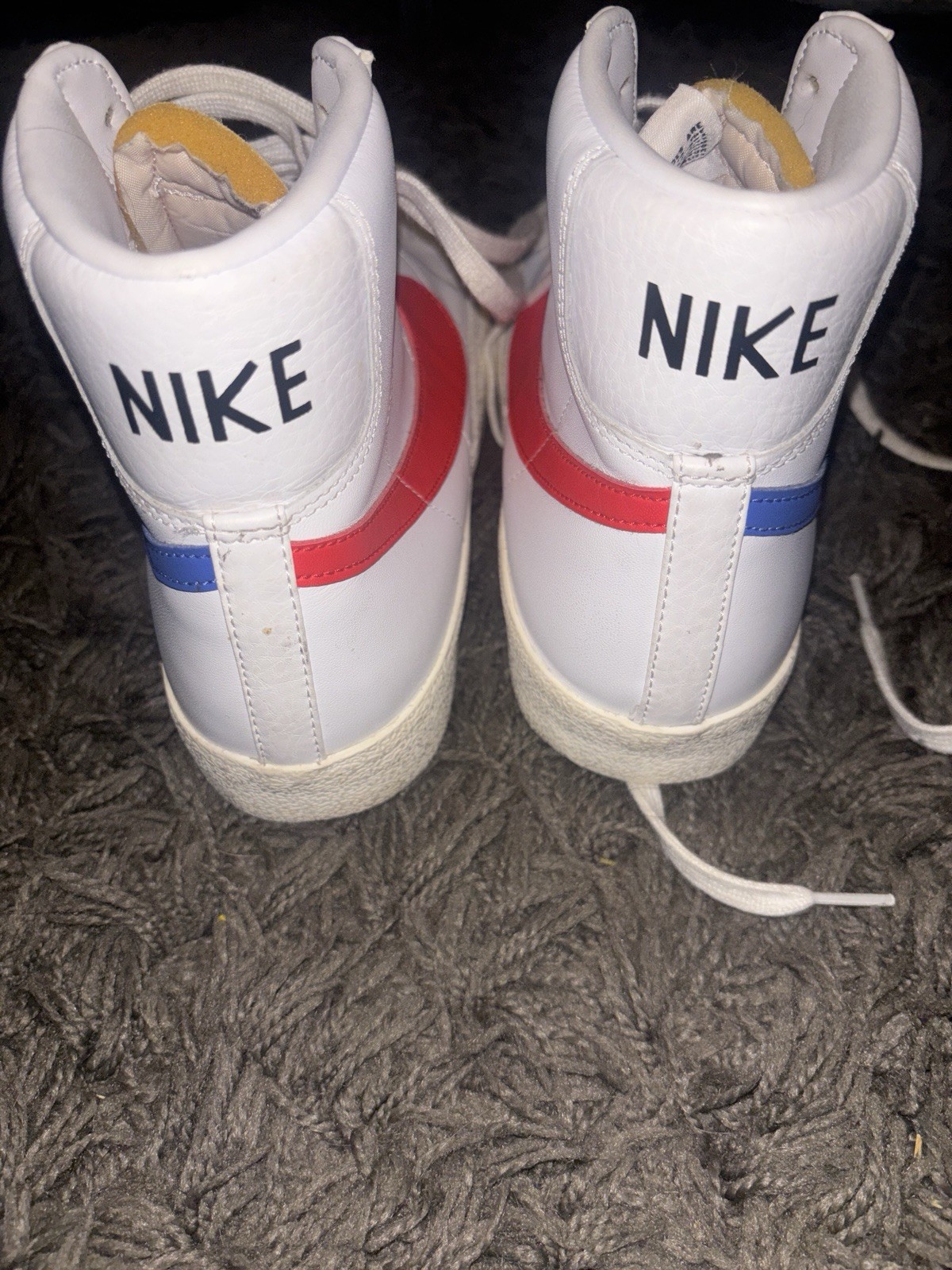 Nike Men’s High Top Blazers Sneaker Lace-Up White Red Blue Solid.Mens10.5