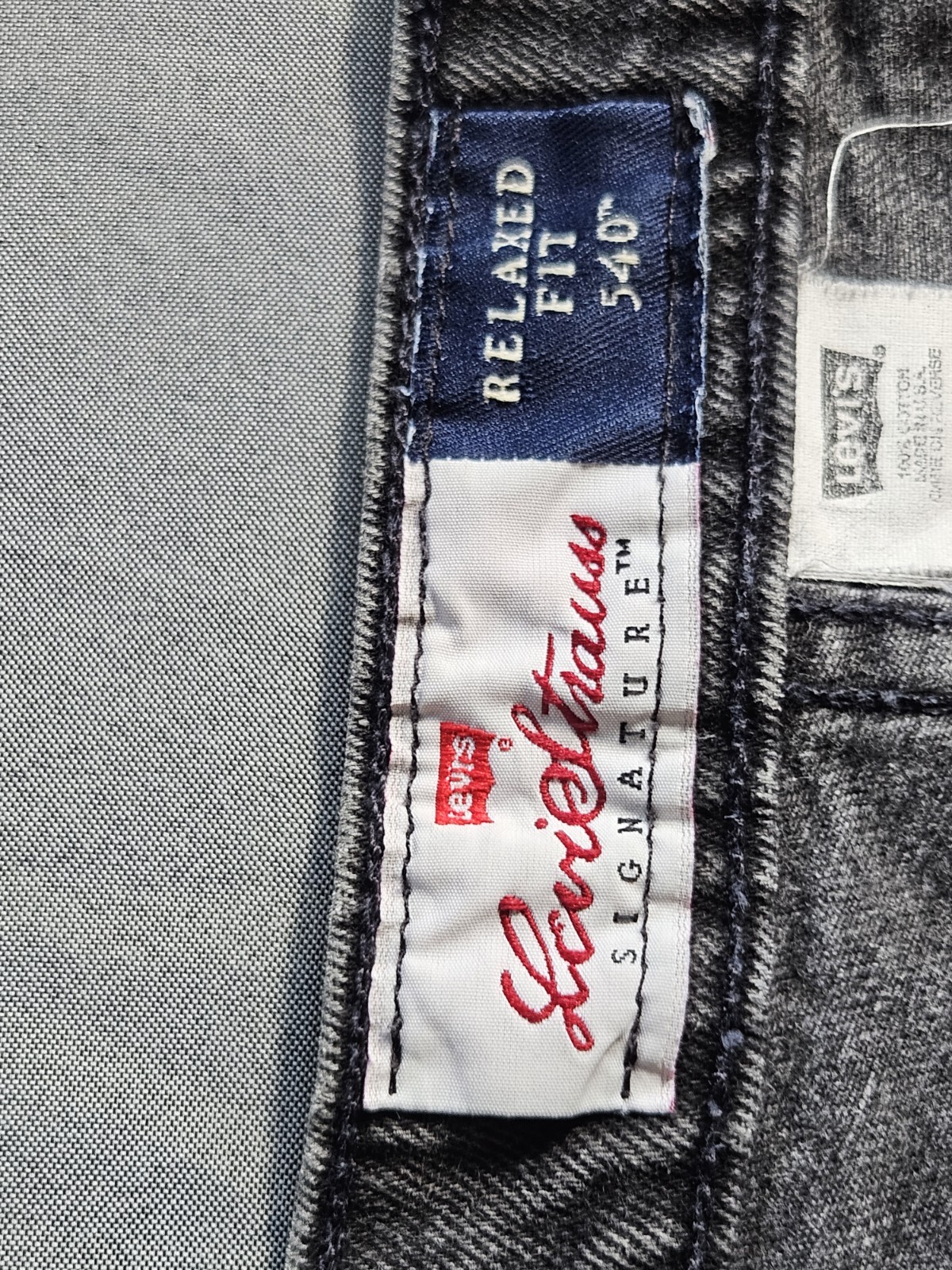 Vintage 1996 Levi’s 540 Relaxed Fit Jeans USA Made Black Denim 46×30 Orange Tab