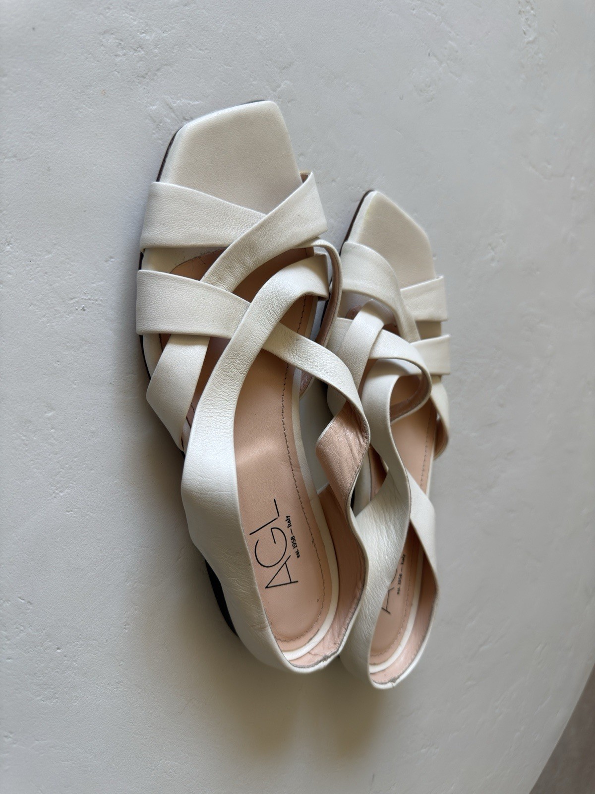 AGL Women’s Greta Leather Slide Flat Sandal Shoes EUR 38/US 8 Off White $398