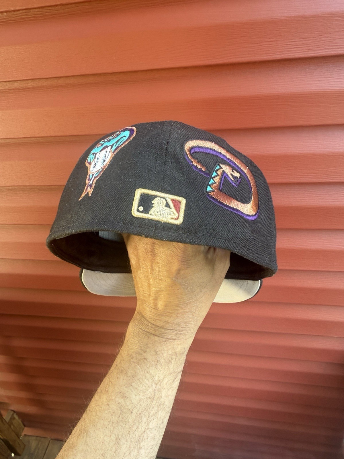 VTG New Era Arizona Diamondbacks 2001 WS Patch MLB Fitted Hat 59 Fifty Sz 7 3/8