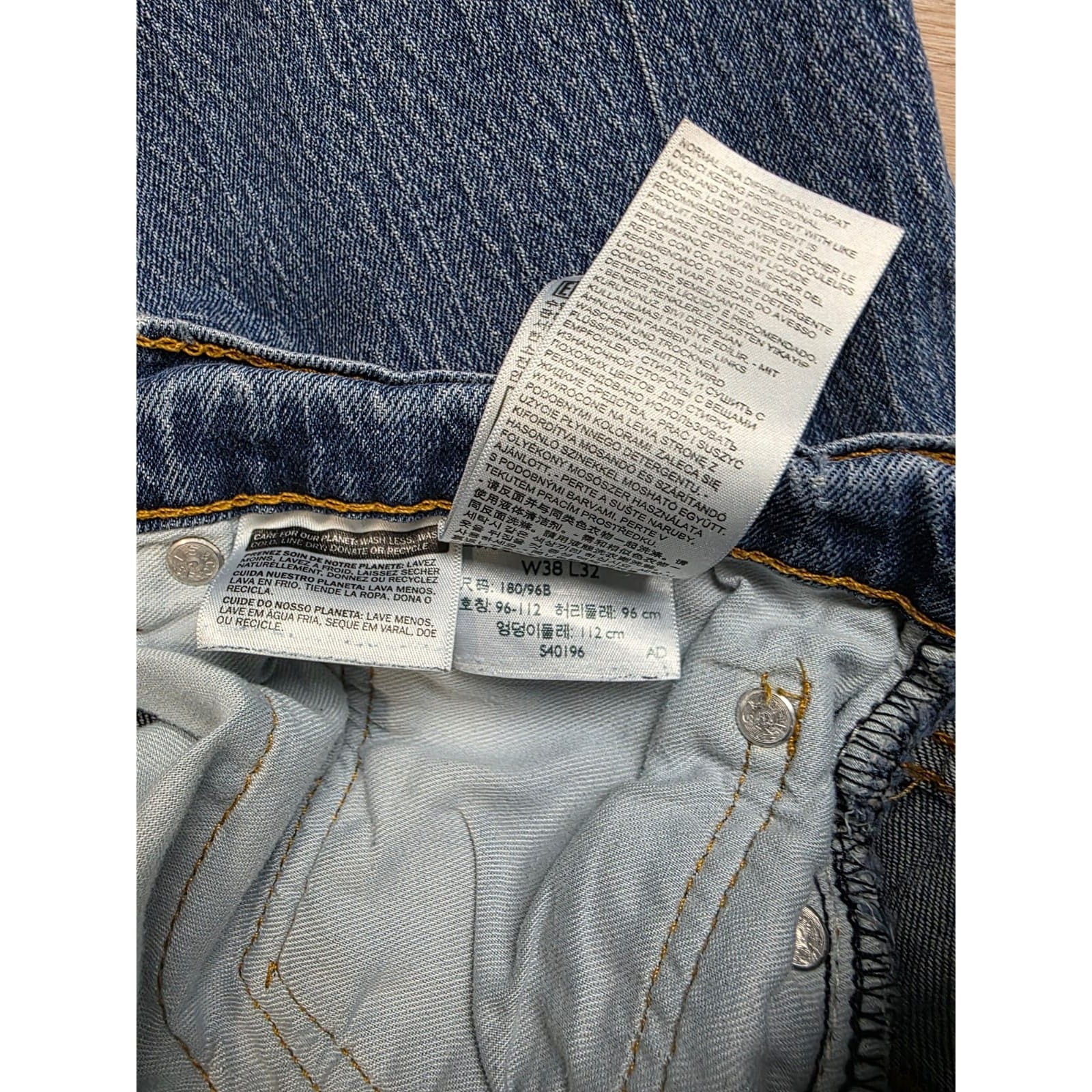 Levi’s 541 Athletic Fit Jeans Men’s 38×32 Light Wash Tapered Denim Pants
