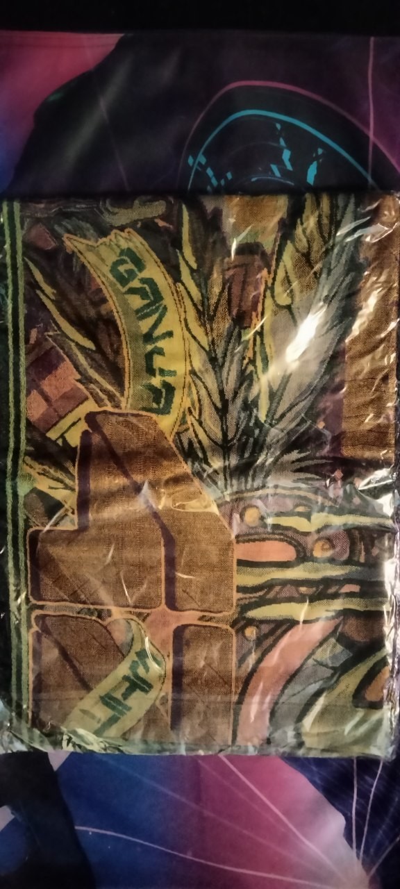 Ganja White Night Area 420 Alien Pashmina