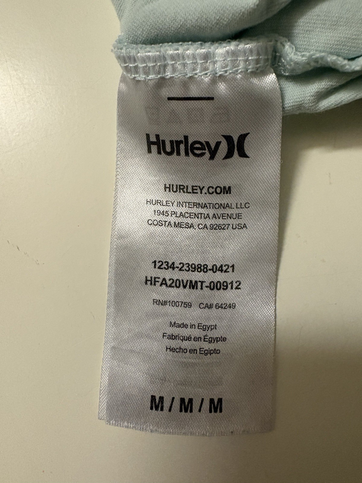 Hurley Men’s Light Blue Solid Crew Neck Short Sleeve Logo Cotton Tee M 00912