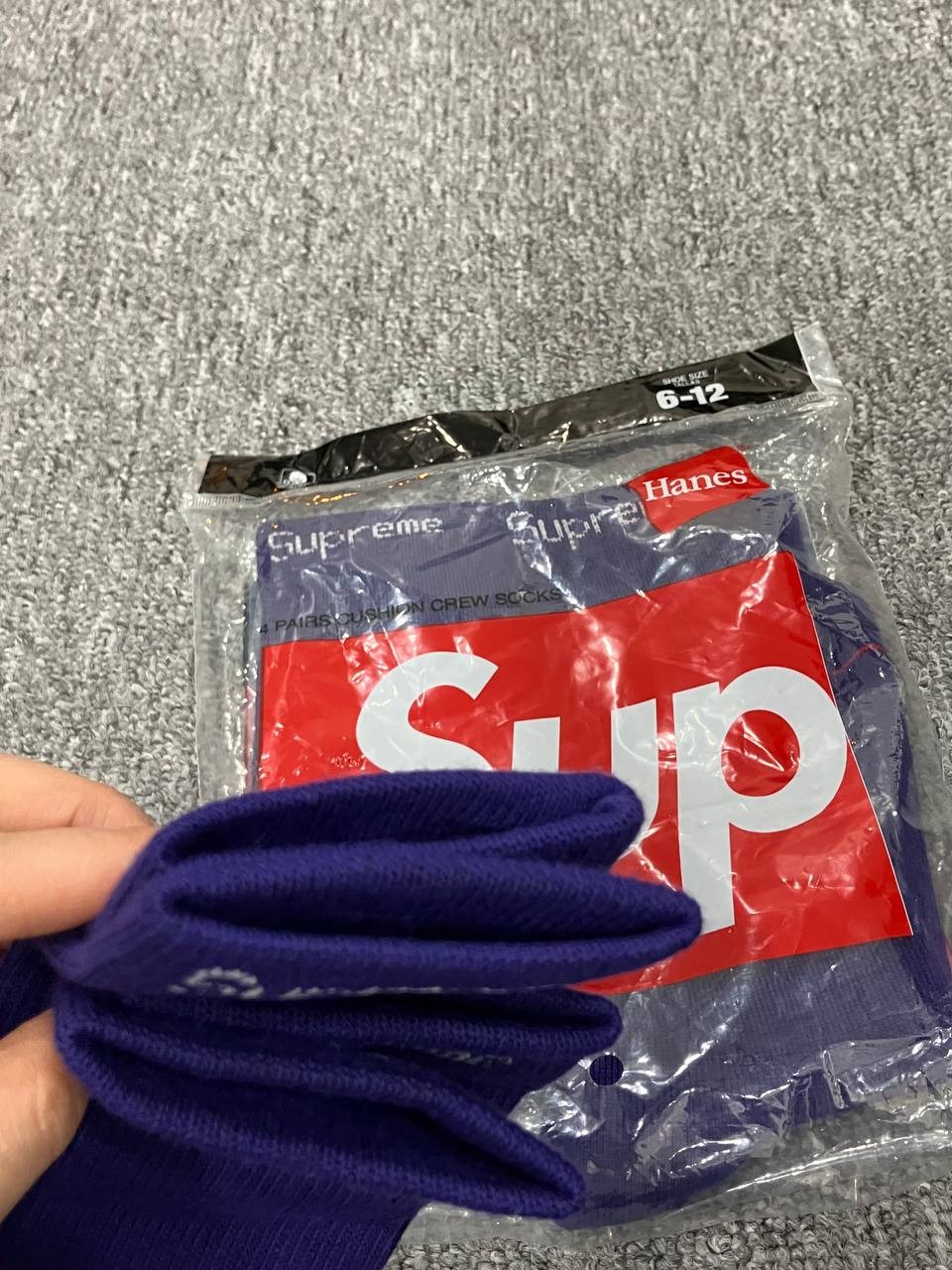 Supreme x Hanes Purple Crew Socks 4-Pack Size 6-12 Hypebeast Fast Ship US