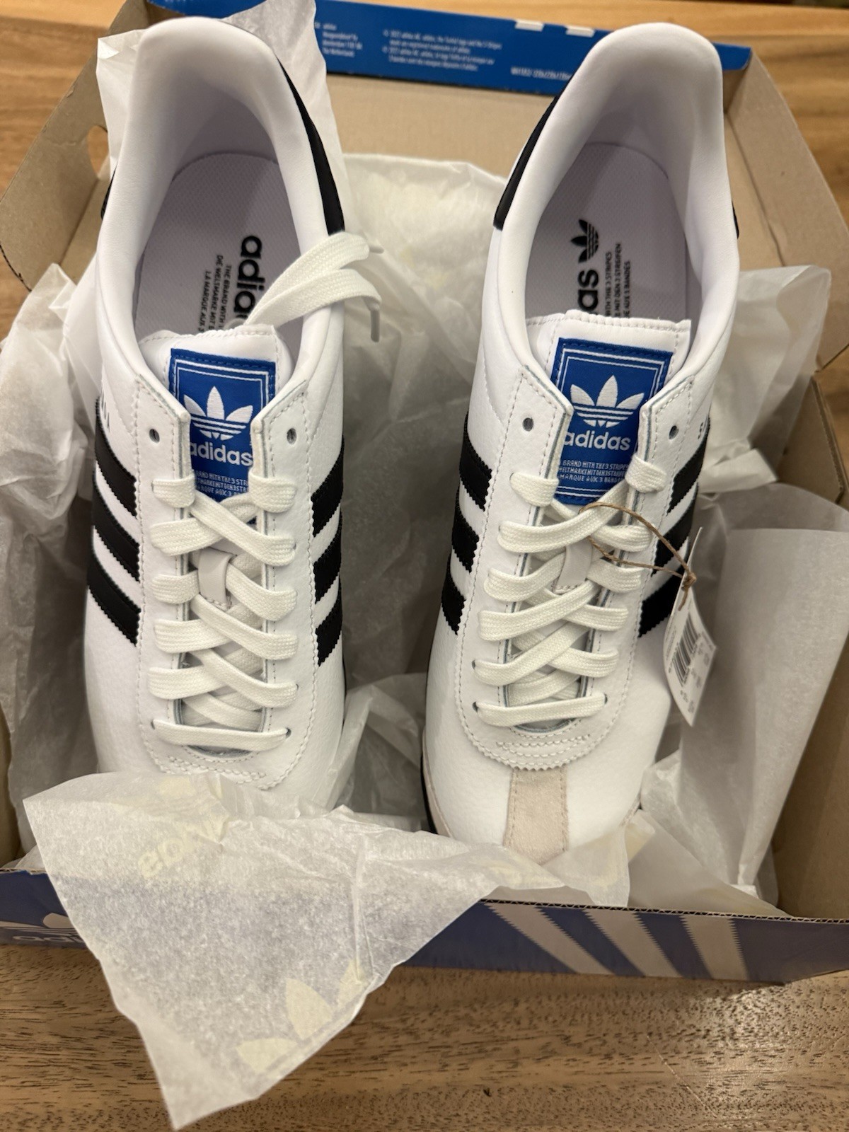 Brand New in Box – Adidas Samoa White Black Leather Sneakers Men Size 10.5 NIB