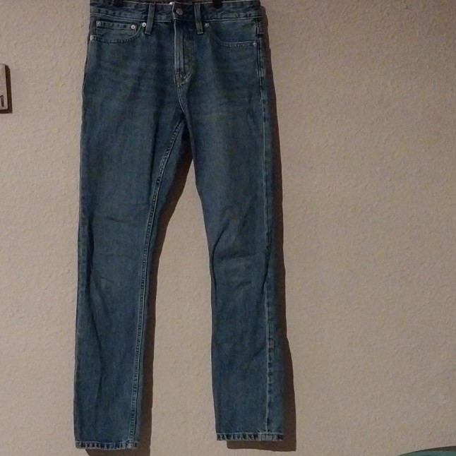 Calvin Klein Jeans Men’s Slim Fit Straight Blue Medium Wash Denim 5-Pocket