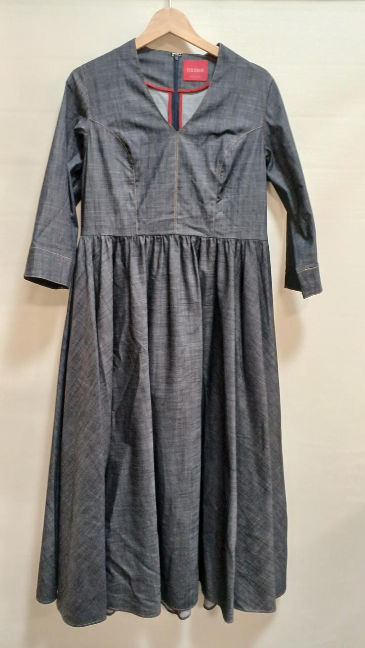 One Piece Dress Women’s Cotton Poly Blend Size 38 Black 125cm