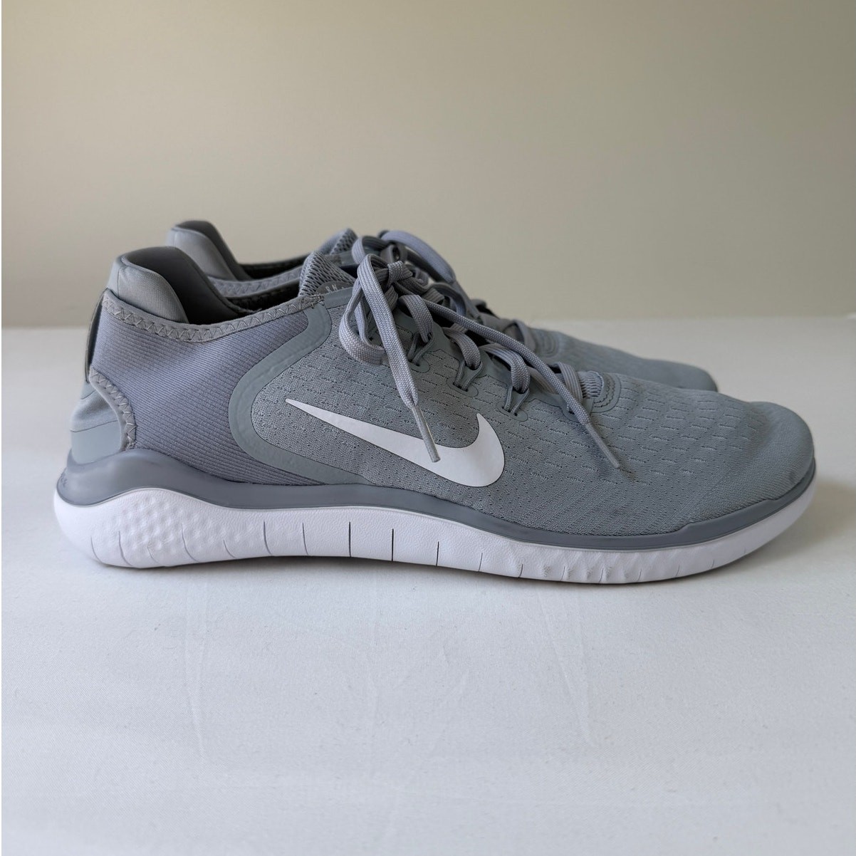 Nike Men’s Free RN 2018 Running Shoes – Size 12