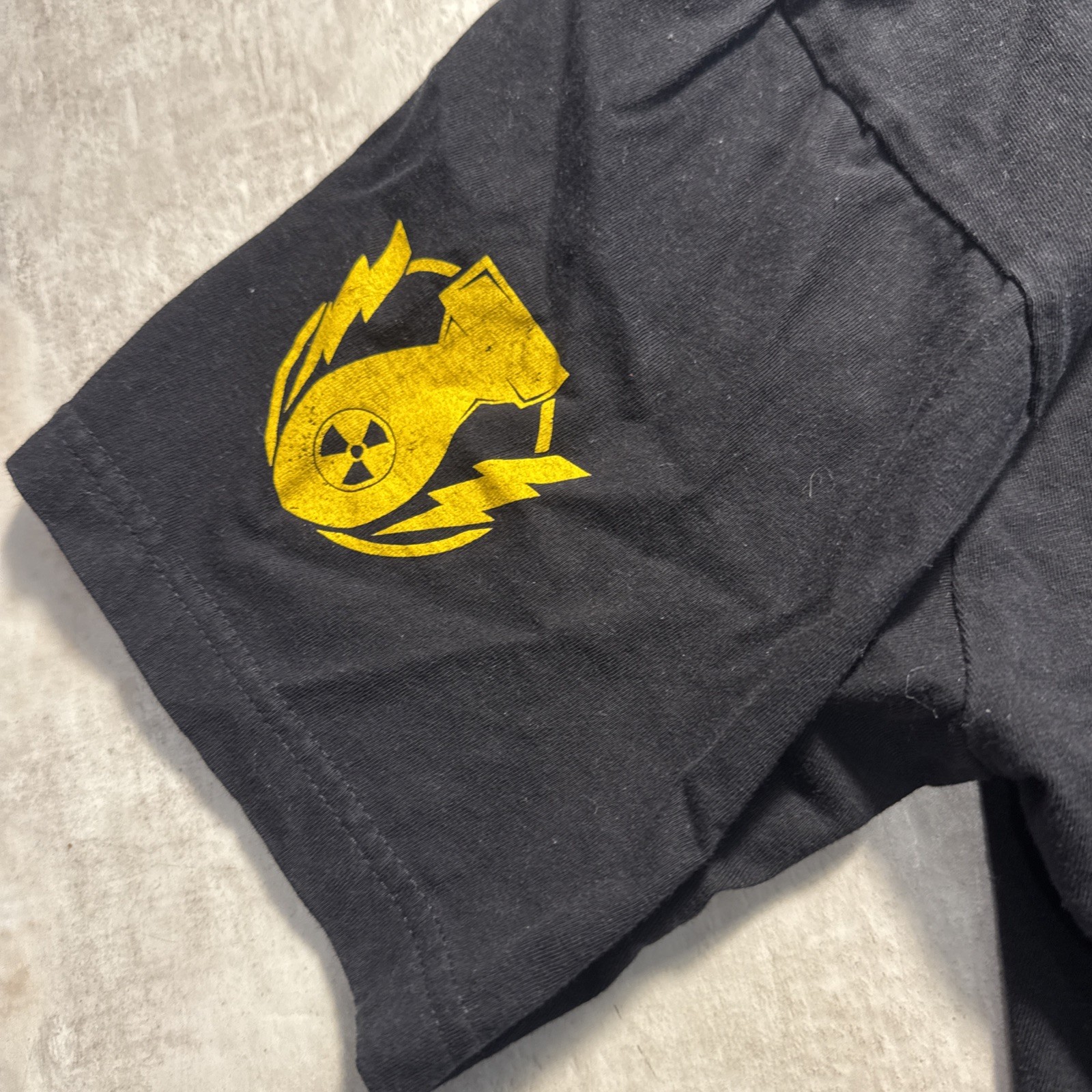 Warheads On Foreheads 2.0 Graphic T-Shirt Black Short Sleeve L/XL