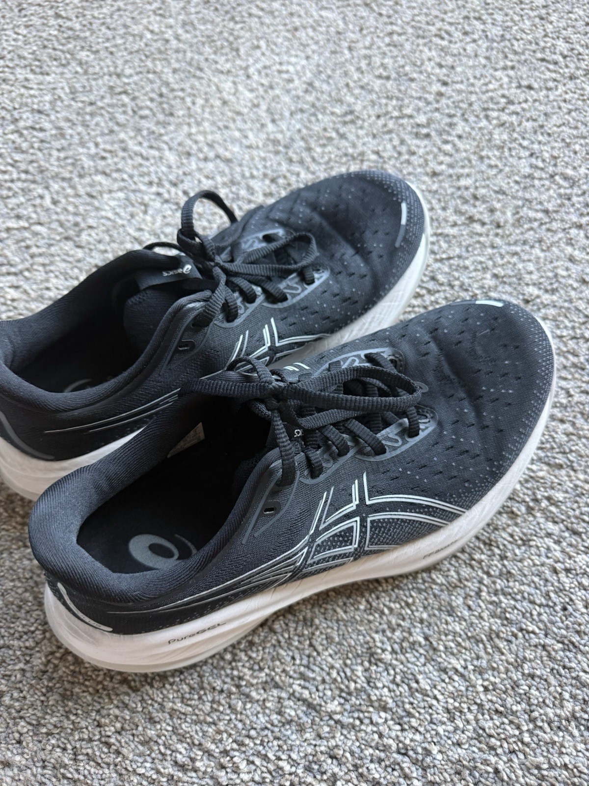 Women’s ASICS Cumulus Pure Gel Size 8 Running Shoes