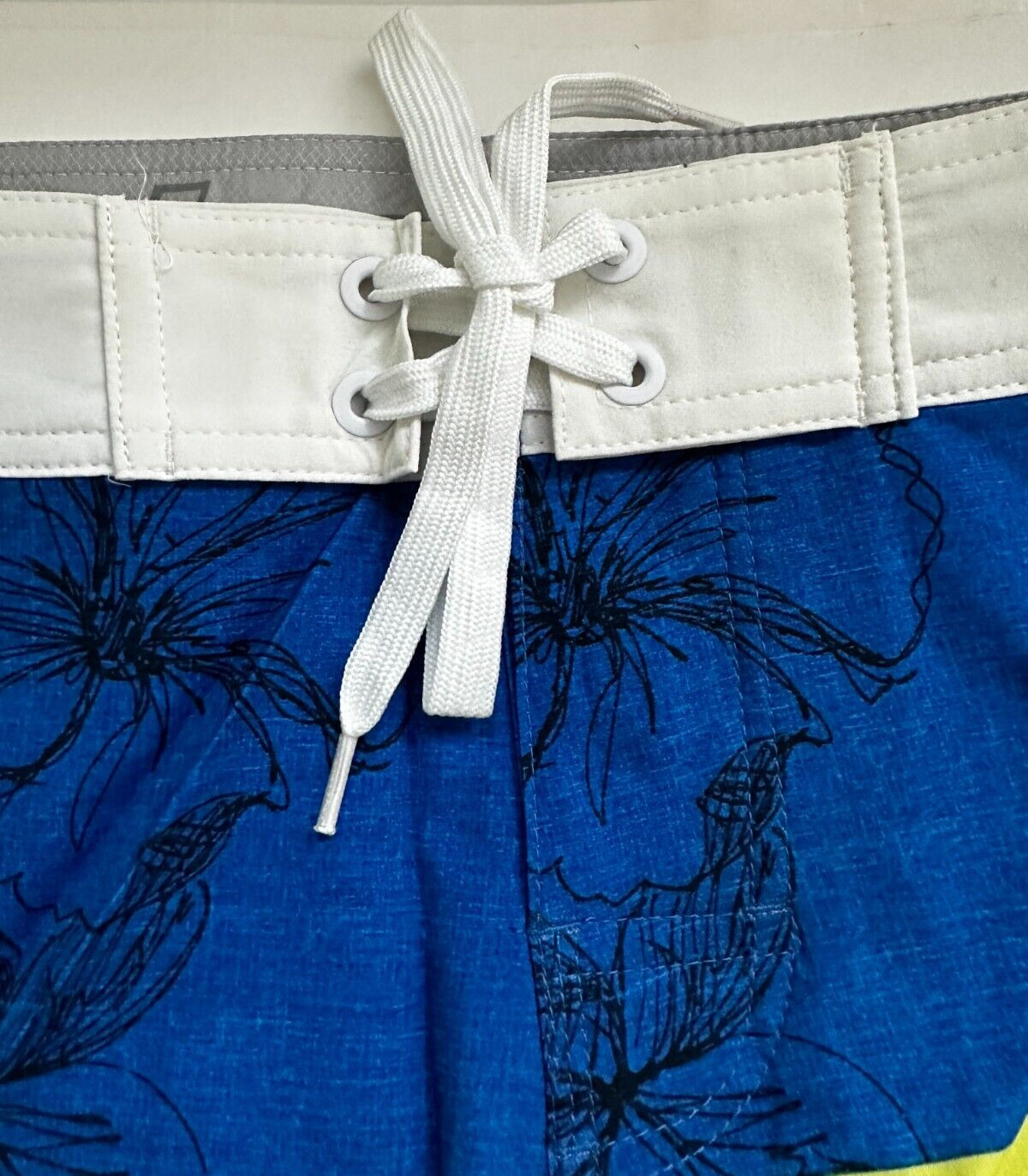 2-ISLAND DAZE BOARD SHORTS/BOTTLE OPENER 4 WAY STRETCH BLUE – NEW W/TAGS SIZE:32