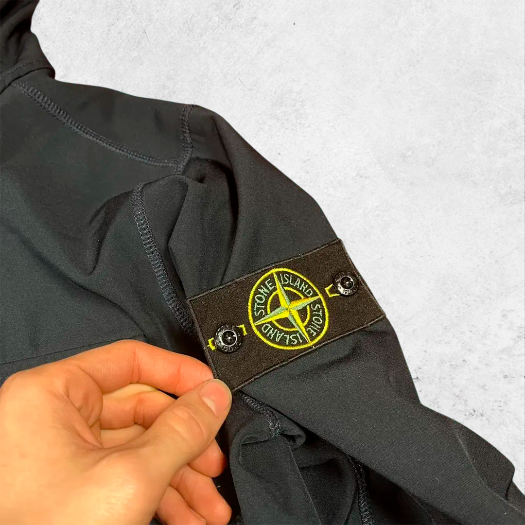 Stone Island Soft Shell-R Hooded Jacket Navy Blue Water Wind Resistant AW17