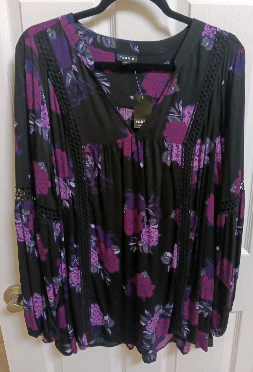 Torrid Size 1 Black Pink Purple Floral Tunic Top Shirt XL