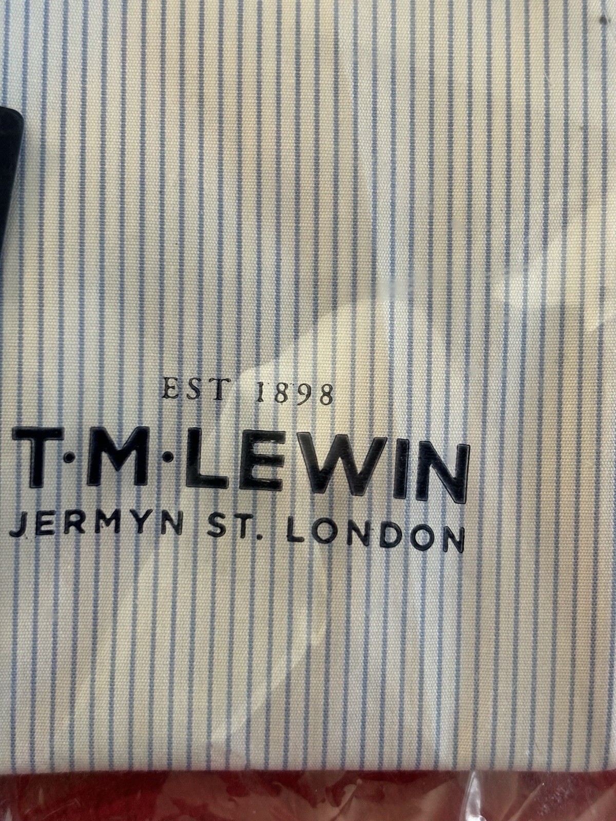 BNWT TM Lewin 18/36 Slim Fit Fine Sky Stripes Poplin Classic Collar Button Cuffs
