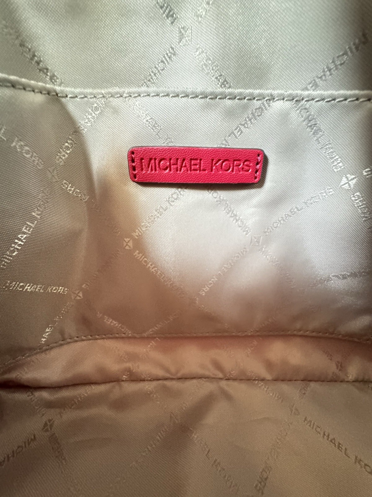MICHAEL KORS JET SET TRAVEL DOME CROSSBODY BAG COLOR-BLOCK MK DARK RASPBERRY