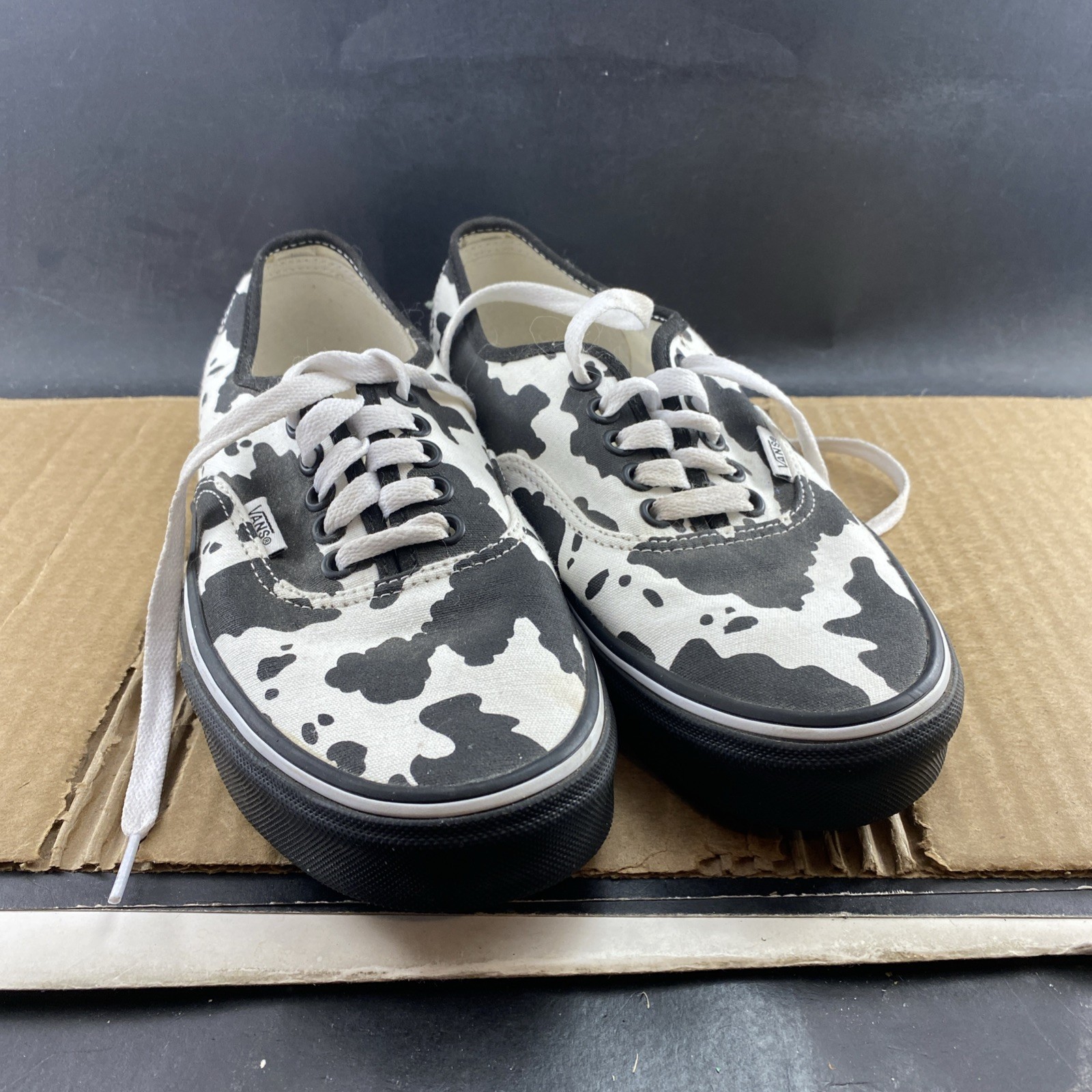 Vans Off The Wall Cow Print Men 6.5, Women 8, MULT ITEMS SHIP $1.99 EACH!