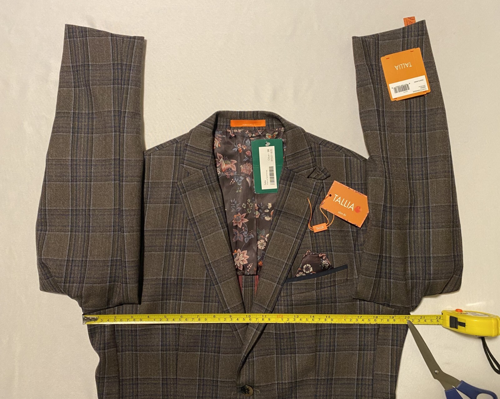 NWT Tallia Vocca Slim Halflined Plaid Men’s Sportcoat Jacket 100% Wool Size 38R