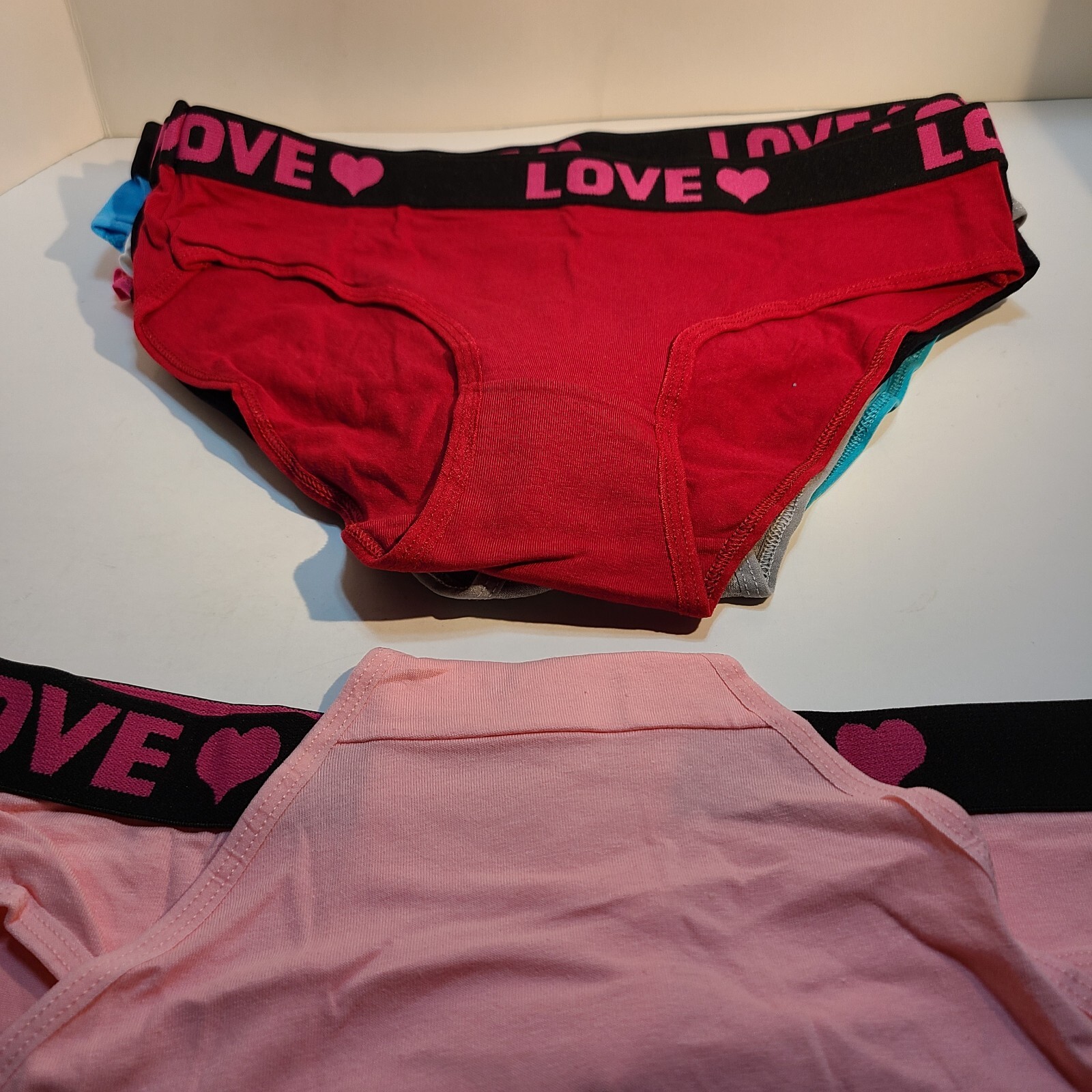 Womens Mid-Rise Cotton Briefs w/ Love Heart Waistband. Eight Pack.