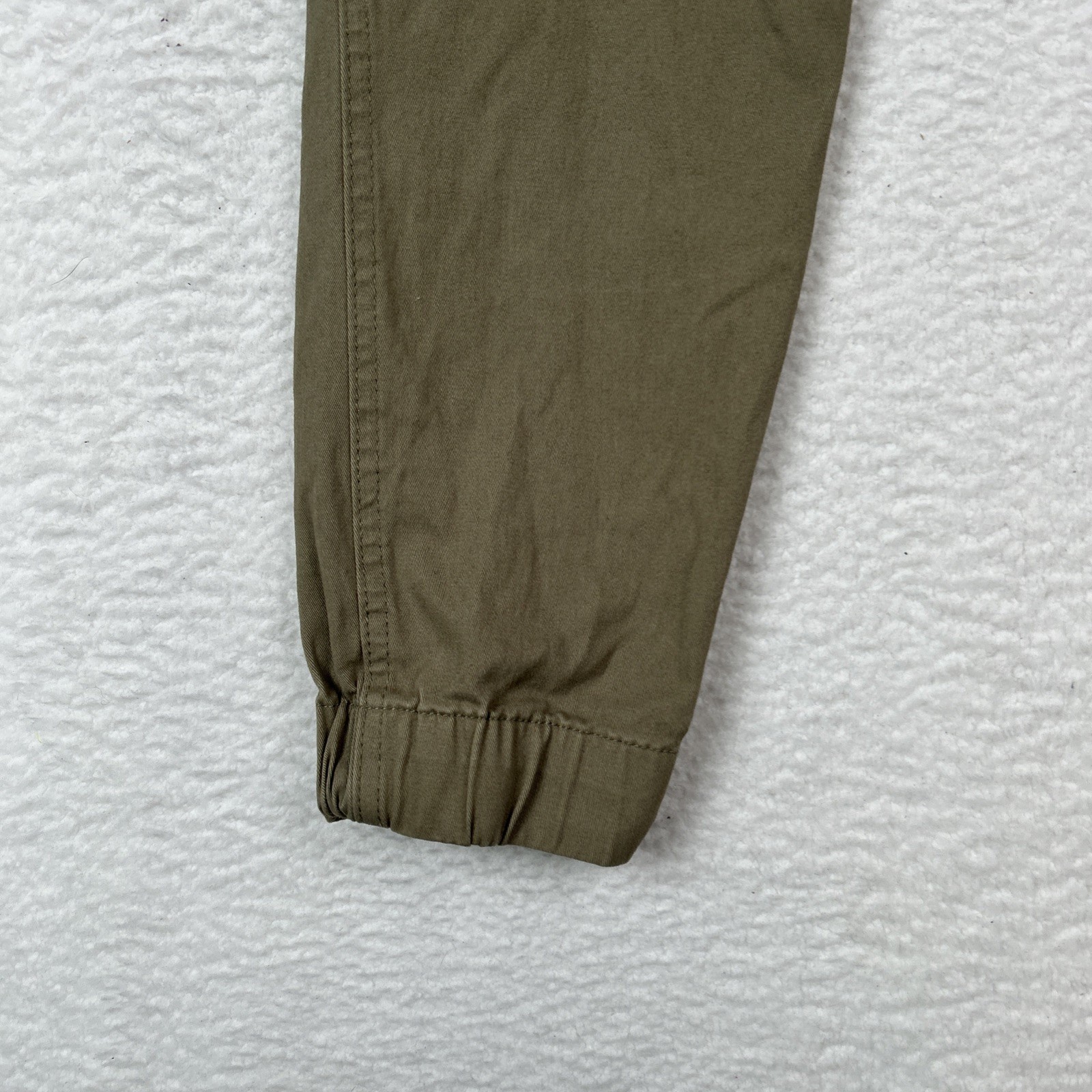 WESC Slim Utility Jogger Pants Cargo Olive Green Unisex Men’s S / Women’s M