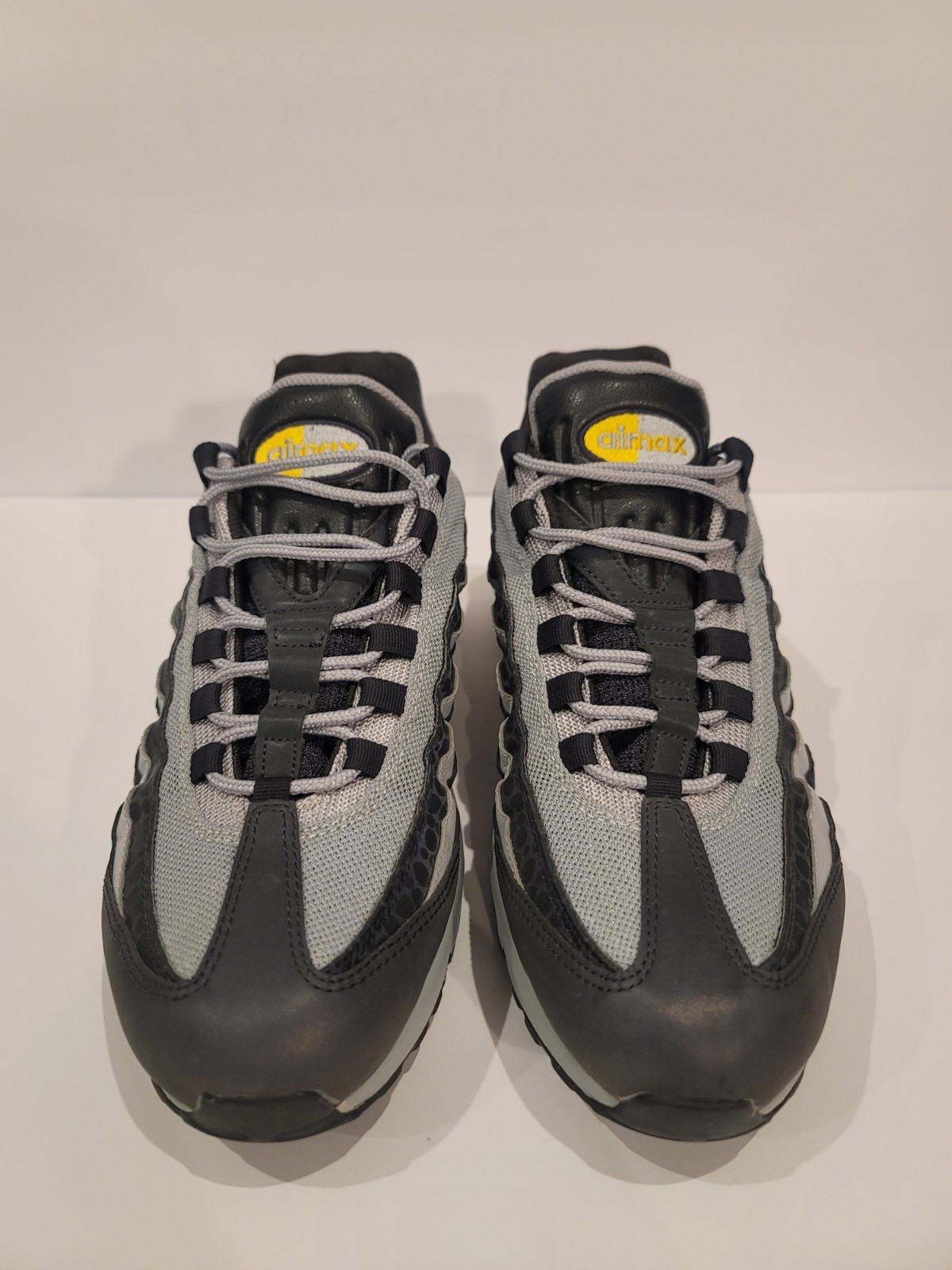 NIKE AIR MAX 95 SE REFLECTIVE OFF NOIR AMARILLO WOLF GREY SZ 11.5 [BQ6523-001]