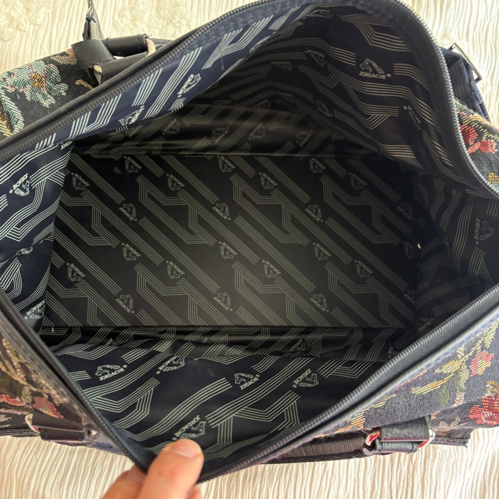Jordache Floral Tapestry Weekender Bag Black Vtg Multi Travel Duffel Carry On